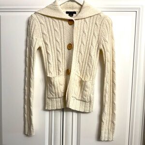 Majora Wonen’s Size Small Cream Cable-Knit Cardigan Sweater 4 Buttons 2 Pockets